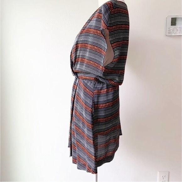 Maje Solene Silk V-Neck Mini Dress Dolan Sleeve Orange Black Size Small - Picture 8 of 9